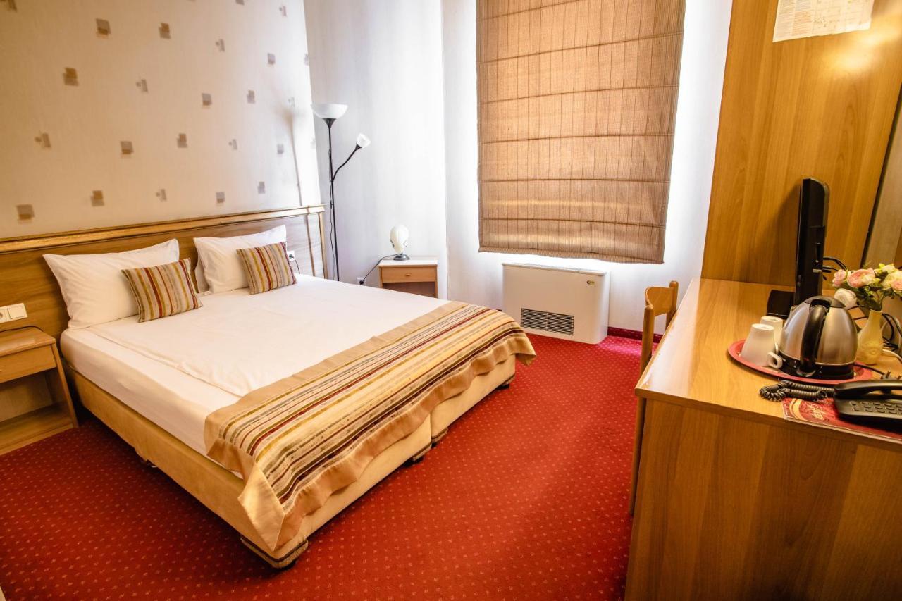 Hotel Alegro Veliko Tŭrnovo Exterior foto