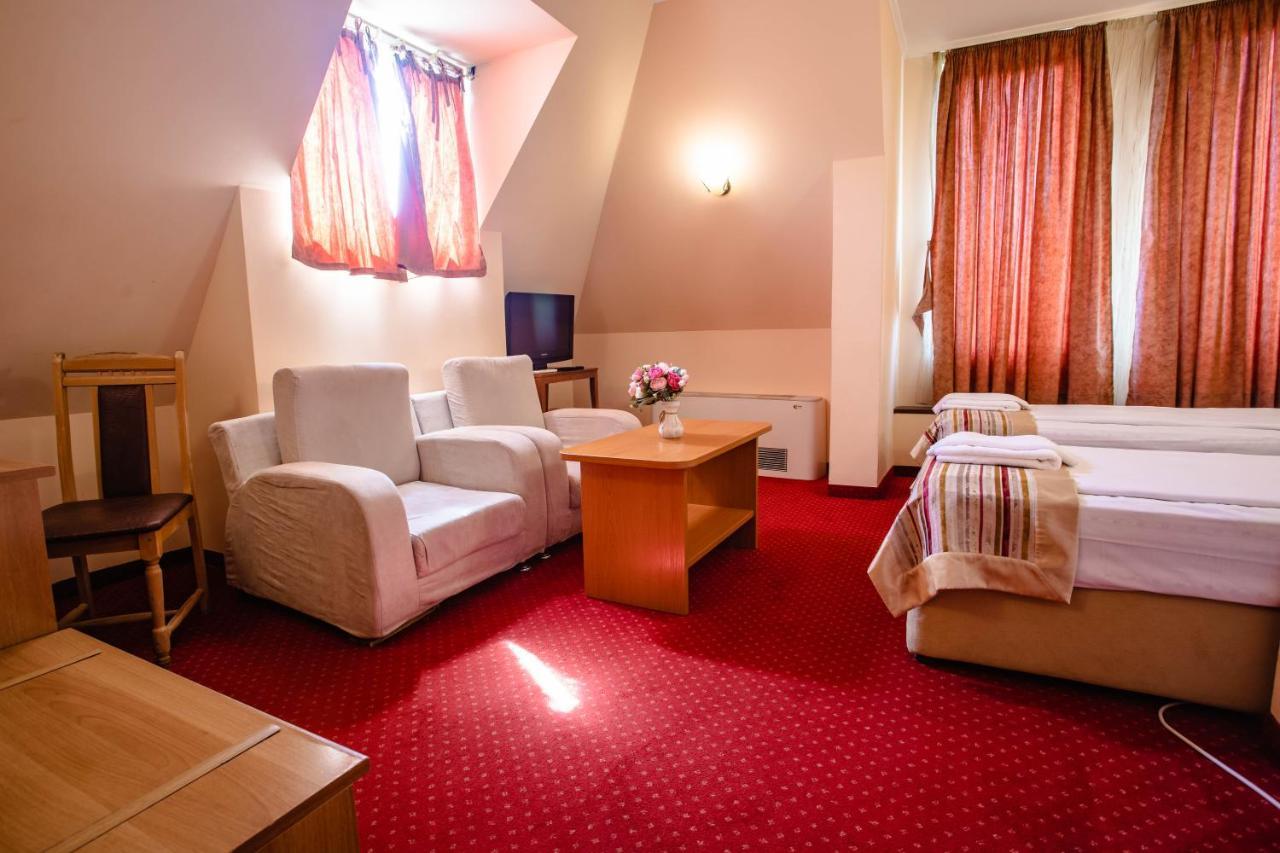 Hotel Alegro Veliko Tŭrnovo Exterior foto